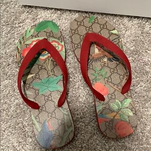 Gucci women sandals